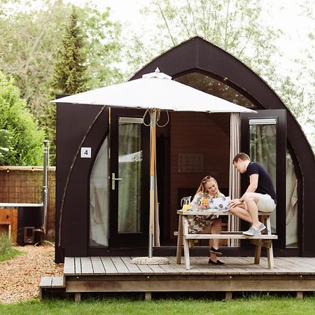 Pod Huisje Met Hottub 도쿰 외부 사진