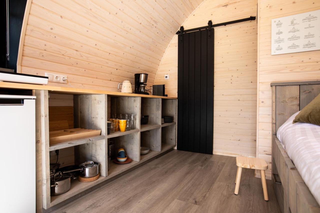 Pod Huisje Met Hottub 도쿰 외부 사진